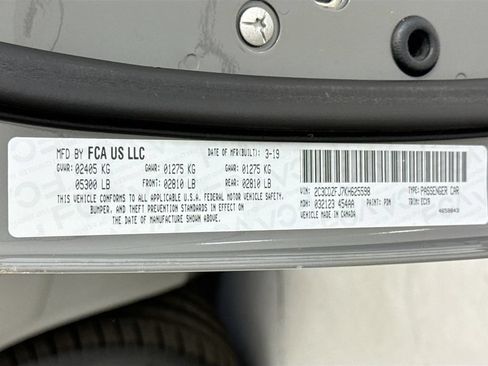 Used 2019 Dodge Challenger R/T Scat Pack RWD image 32