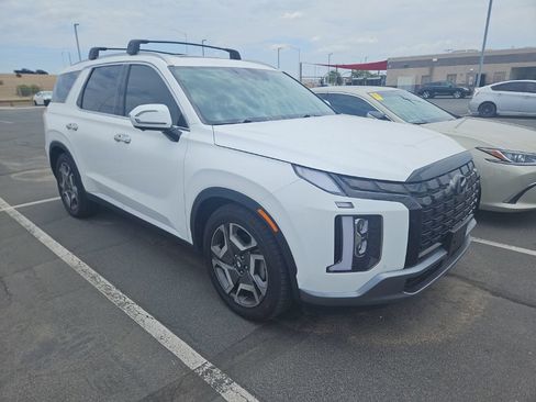 Used 2023 Hyundai Palisade Limited AWD/4WD image 4