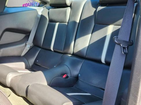 Used 2014 Ford Mustang GT Premium w/ Equipment Group 401A RWD image 13