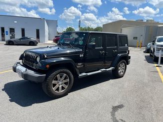Used 2013 Jeep Wrangler Unlimited Sahara w/ Connectivity Group AWD/4WD video 1