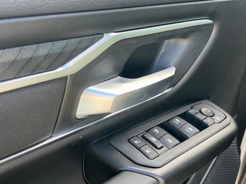 New 2026 RAM 1500 4x4 Crew Cab image 21