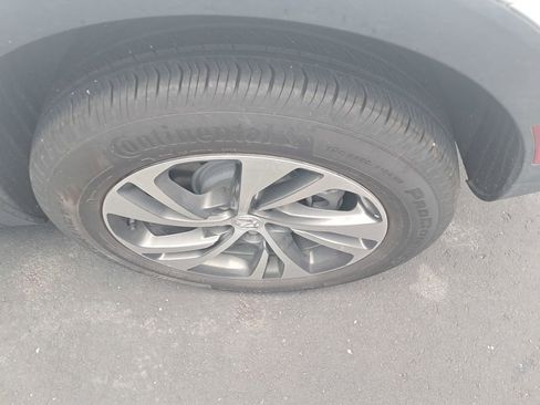 Used 2023 Buick Envision Essence FWD image 9