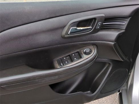 Used 2016 Chevrolet Malibu LTZ image 19