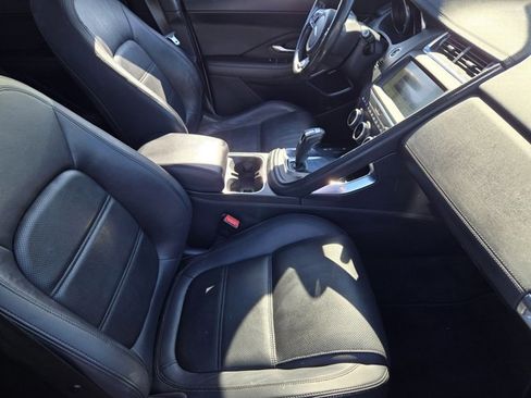 Used 2018 Jaguar E-PACE S image 13