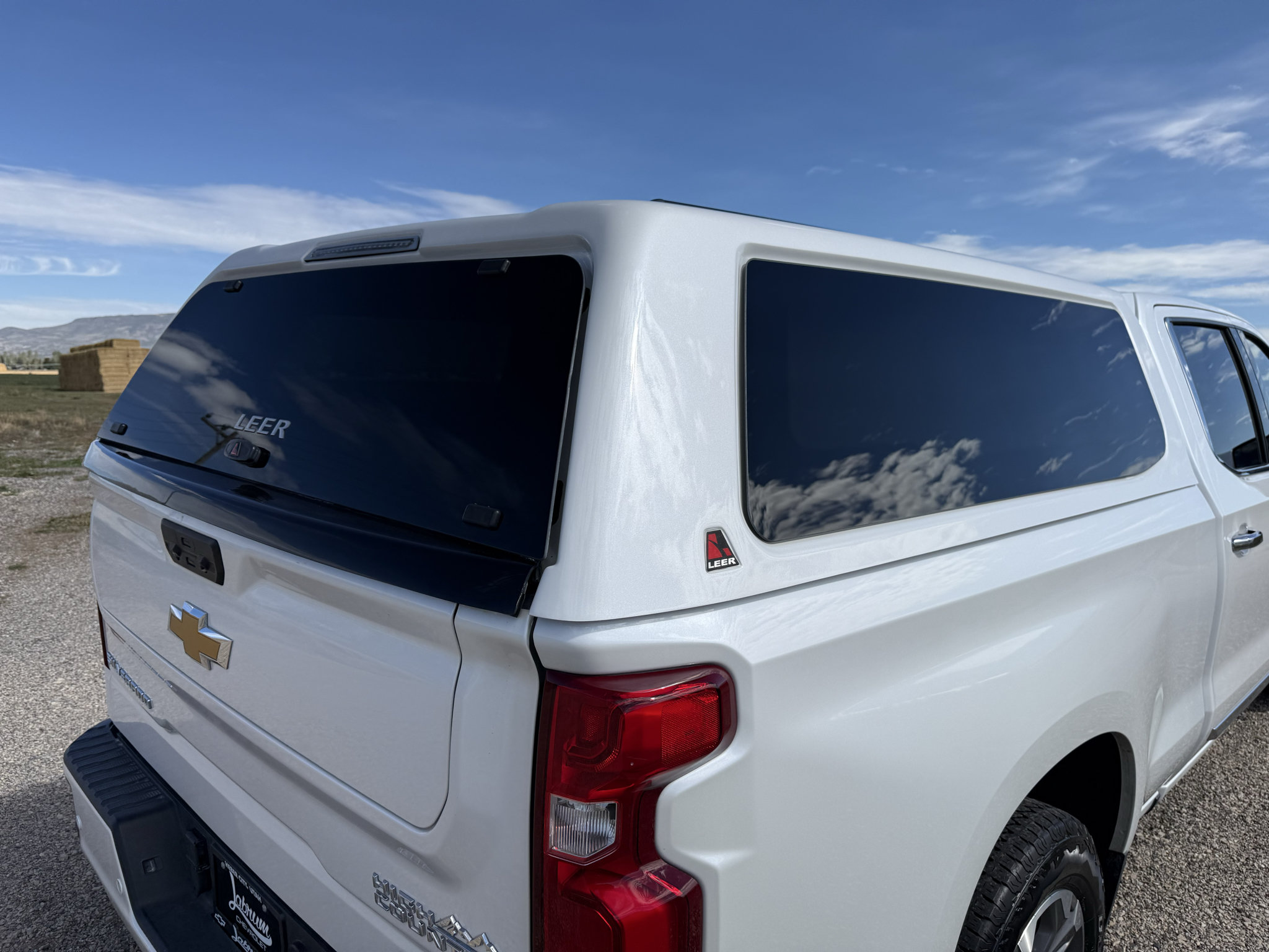 Used 2023 Chevrolet Silverado 1500 High Country AWD/4WD image 12