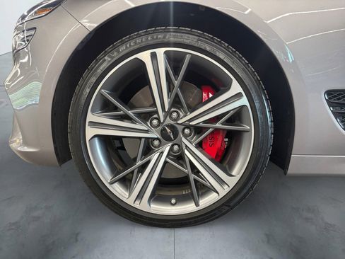 Used 2025 Genesis G70 3.3T Advanced AWD/4WD image 14