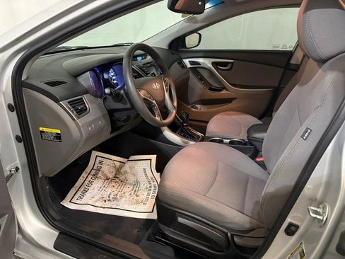 Used 2015 Hyundai Elantra SE w/ Option Group 02 image 20