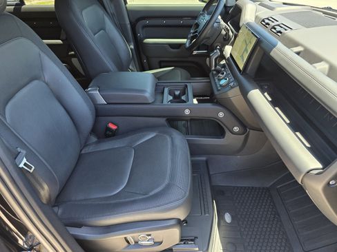 Certified 2024 Land Rover Defender 130 Outbound AWD/4WD image 3