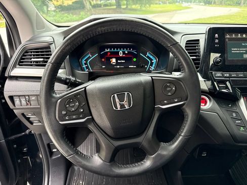 Used 2023 Honda Odyssey EX-L image 14