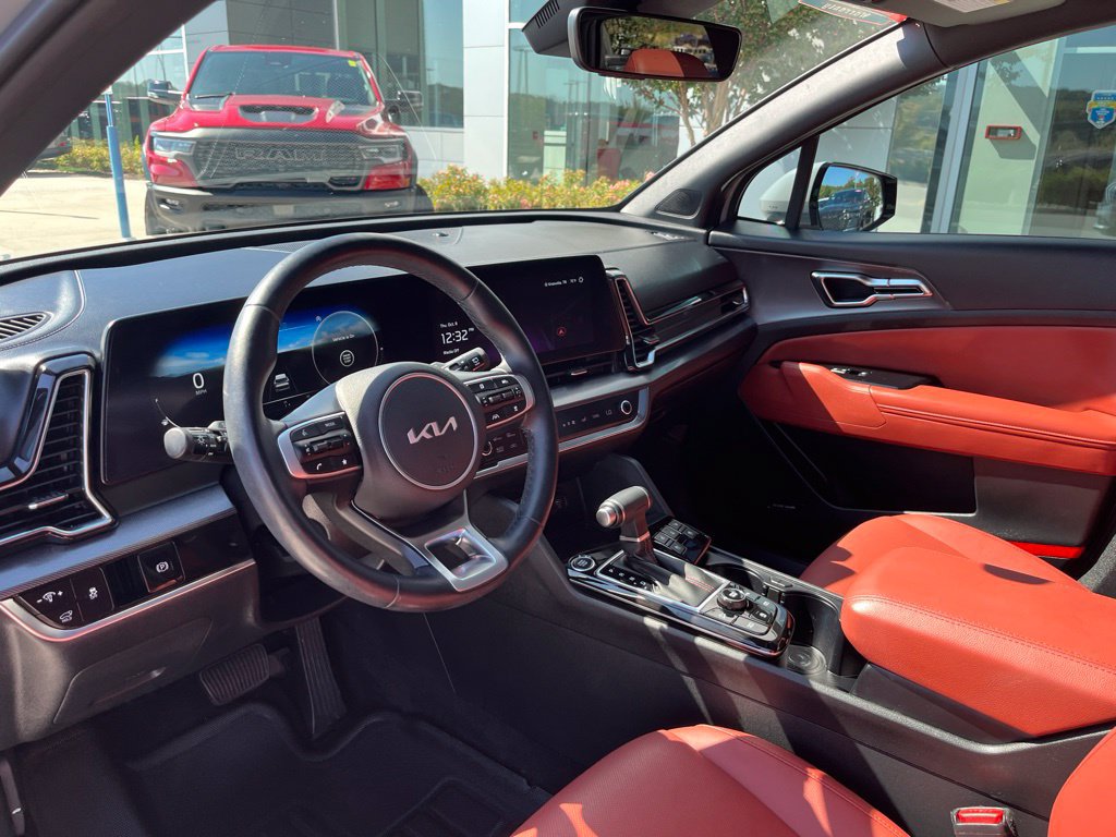 Used 2024 Kia Sportage SX FWD image 6