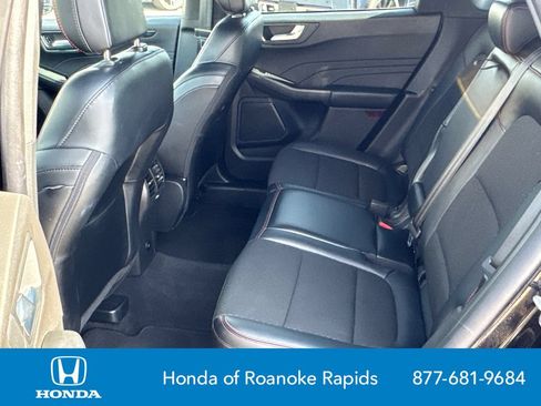 Used 2025 Ford Escape ST-Line FWD image 19