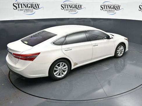 Used 2014 Toyota Avalon XLE FWD image 24