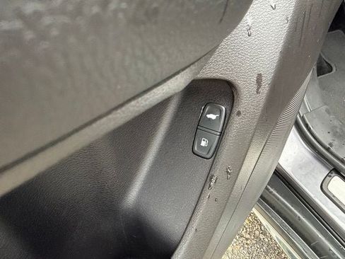 Used 2017 Acura MDX SH-AWD image 23