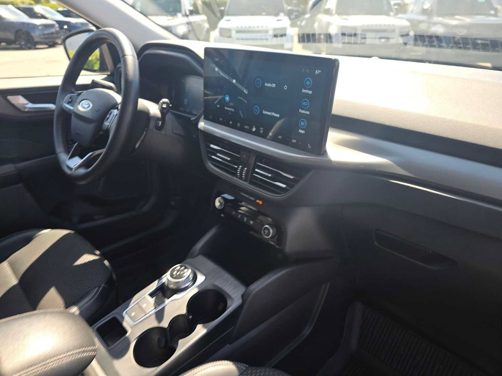Used 2023 Ford Escape SE FWD image 12