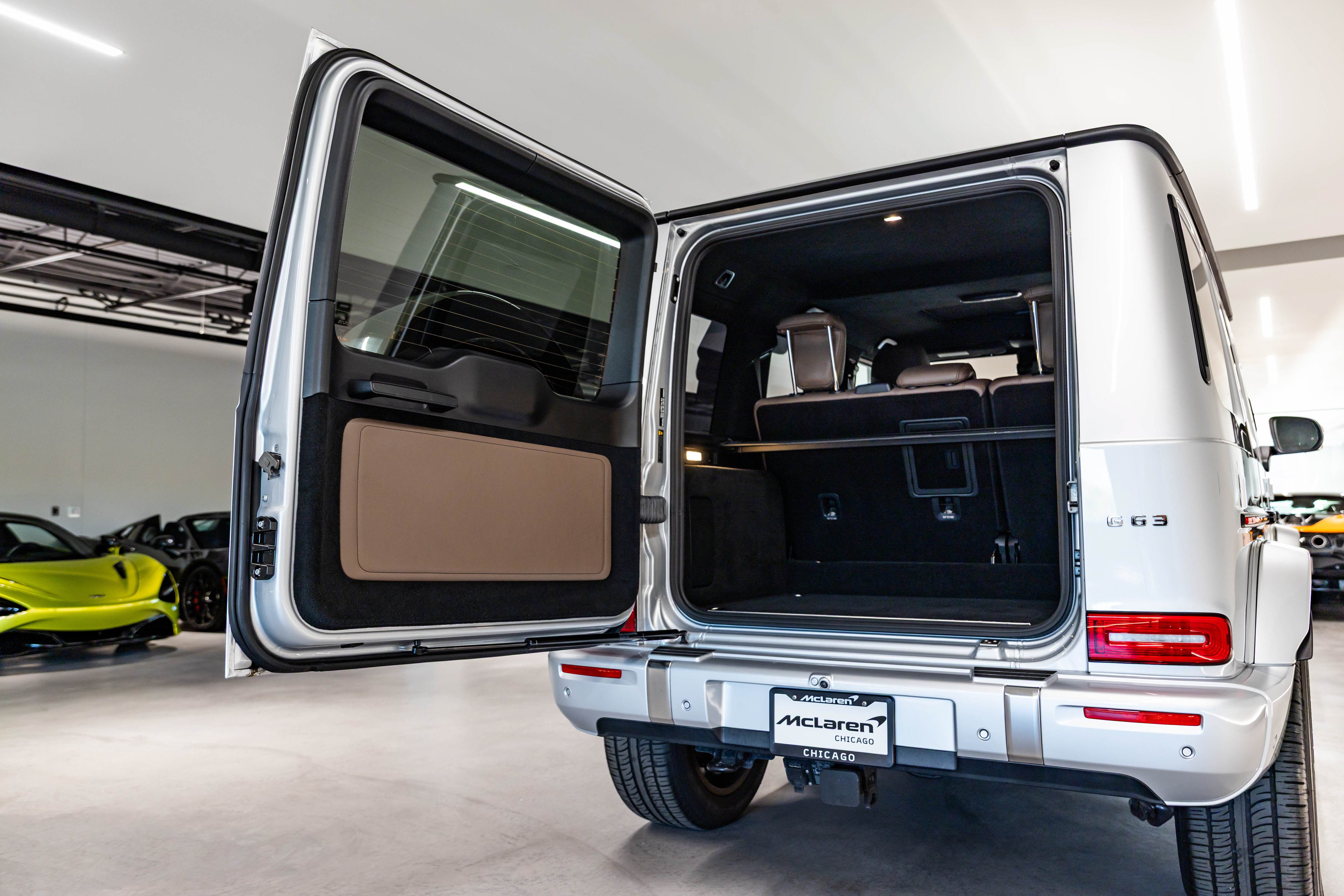Used 2025 Mercedes-Benz G 63 AMG 4MATIC image 8