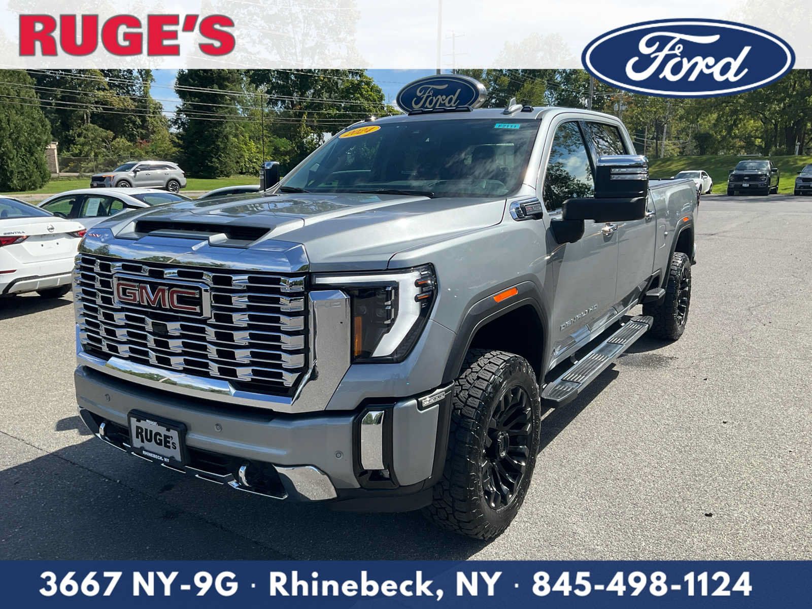 Used 2024 GMC Sierra 2500 Denali w/ Denali Reserve Package AWD/4WD image 8