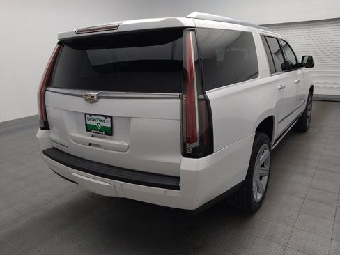 Used 2016 Cadillac Escalade ESV Premium image 9