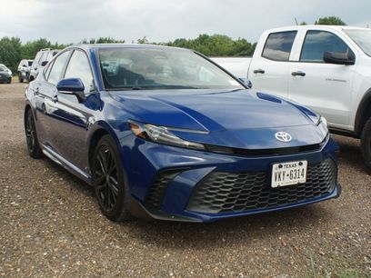 Used 2025 Toyota Camry SE