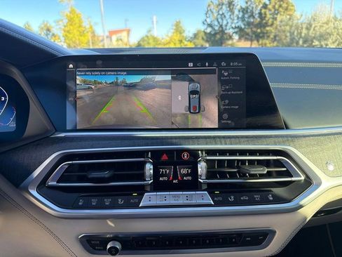 Used 2022 BMW ALPINA XB7 AWD/4WD image 15