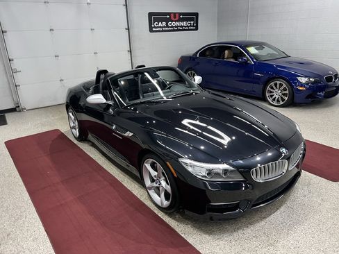 Used 2015 BMW Z4 sDrive35is image 9
