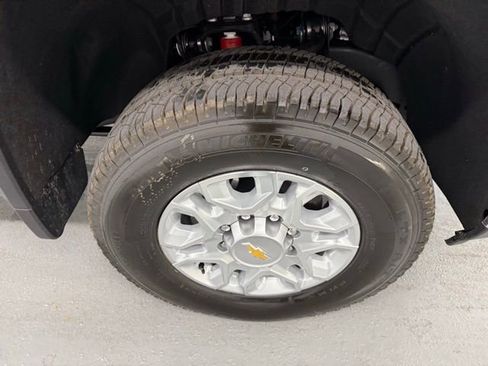 New 2026 Chevrolet Silverado 2500 LT image 4
