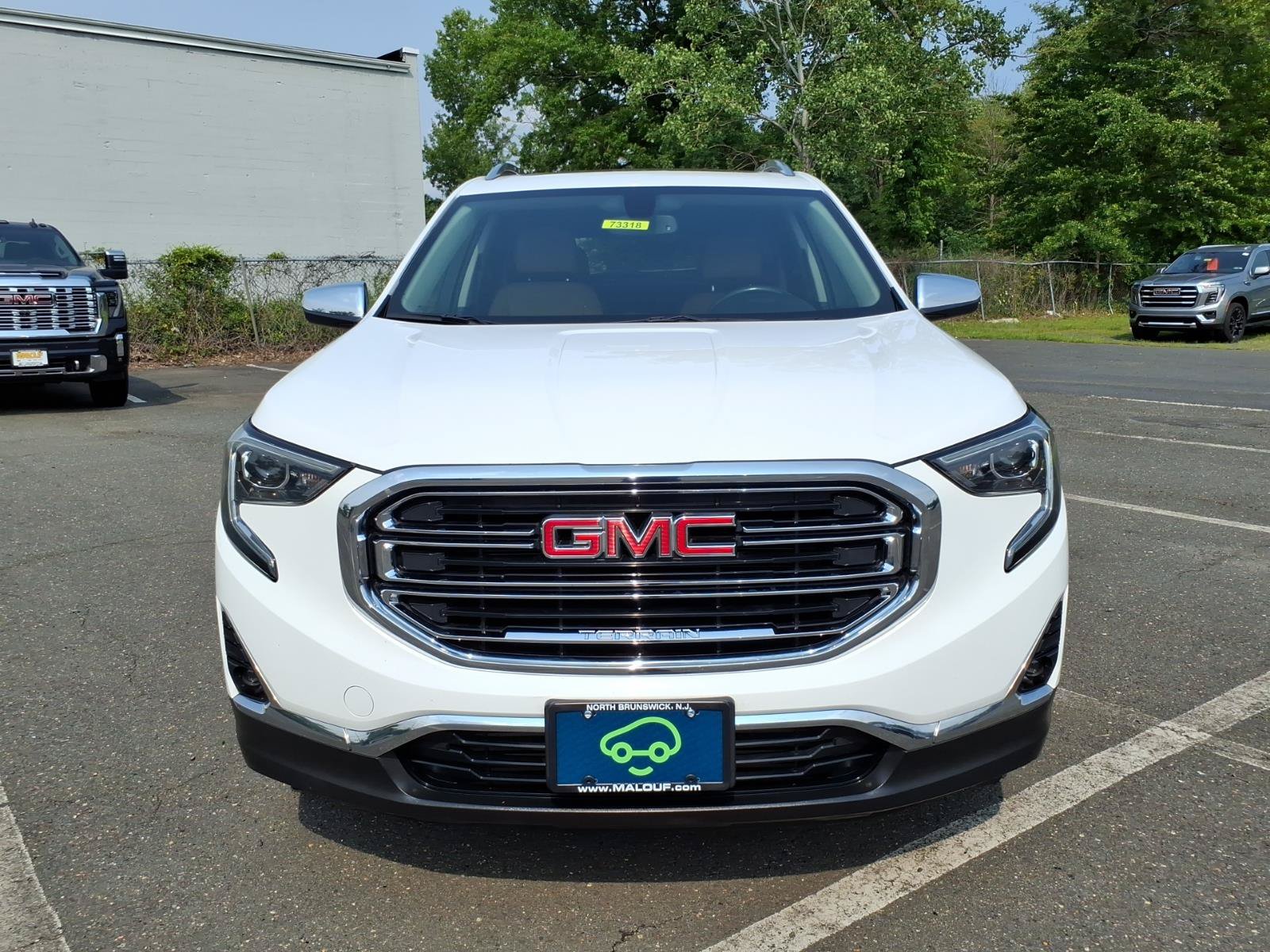 Certified 2019 GMC Terrain SLT w/ Preferred Package AWD/4WD image 2