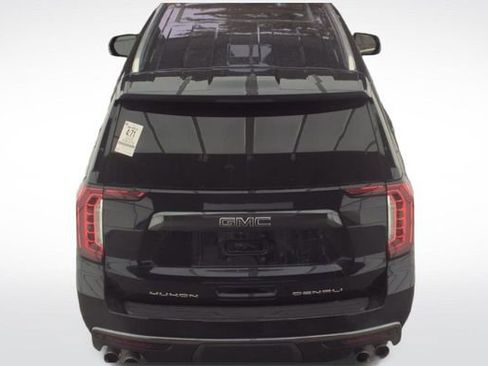 Used 2023 GMC Yukon Denali Ultimate image 5