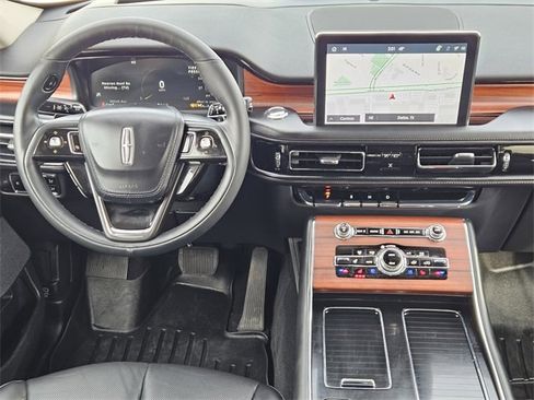 Certified 2023 Lincoln Aviator Reserve w/ Equipment Group 201A image 26