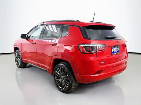 Used 2022 Jeep Compass Limited AWD/4WD image 5