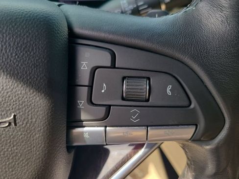 Used 2023 Cadillac Escalade ESV Premium Luxury RWD image 33