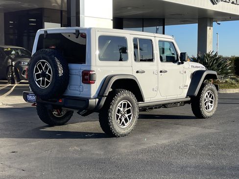 New 2026 Jeep Wrangler Unlimited Rubicon w/ Technology Group image 5