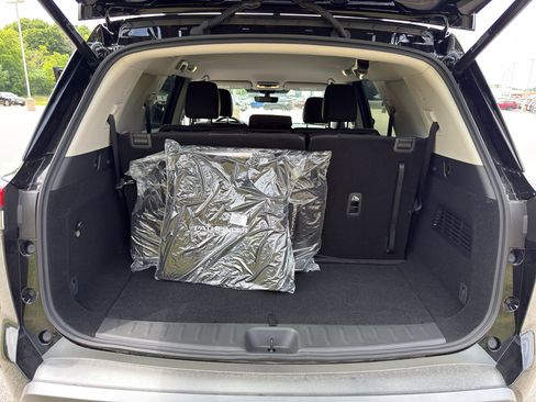 New 2026 Nissan Pathfinder SL AWD/4WD image 34