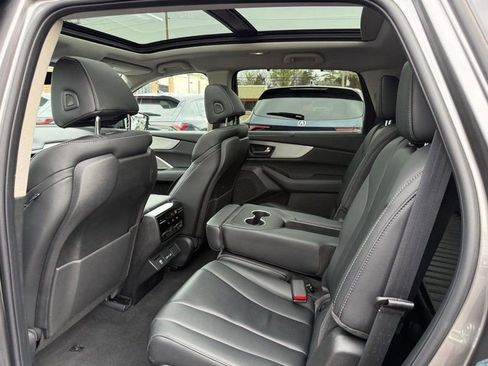 Certified 2023 Acura MDX SH-AWD w/ Technology Package image 12