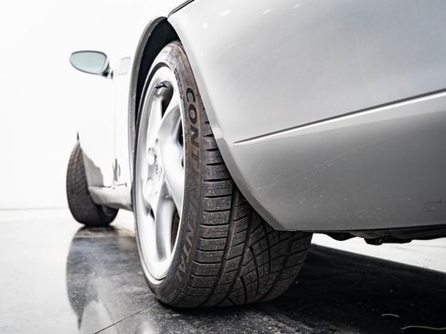 Used 2000 Porsche 911 Carrera image 46