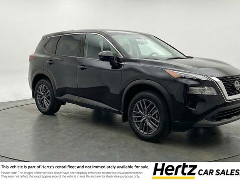 Used 2024 Nissan Rogue S image 1