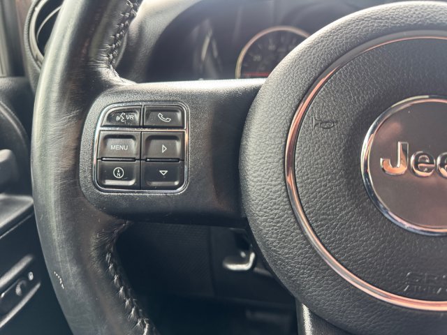 Used 2017 Jeep Wrangler Sport AWD/4WD image 14