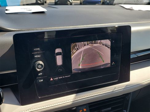 Certified 2025 Volkswagen Taos S image 22