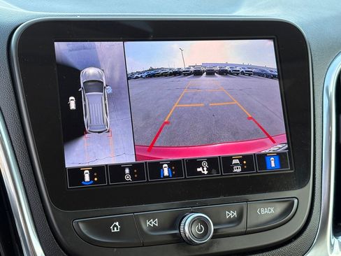 Used 2023 Chevrolet Equinox LT image 26