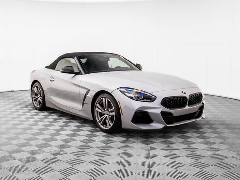 Used 2020 BMW Z4 sDrive30i w/ M Sport Package image 8
