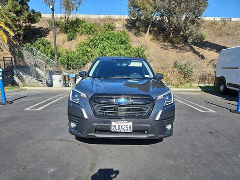 Used 2024 Subaru Forester Limited AWD/4WD image 12