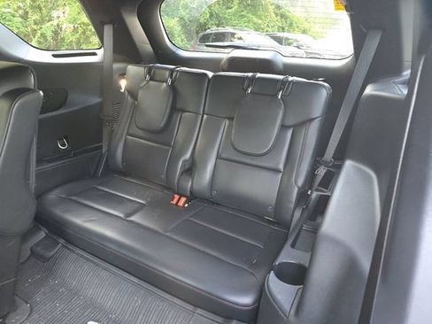 Used 2025 Ford Explorer ST RWD image 12