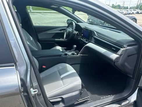 Used 2026 Toyota Camry SE w/ Convenience Package FWD image 20