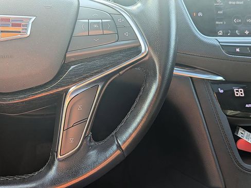 Used 2021 Cadillac XT5 Premium Luxury w/ LPO, Floor Liner Package AWD/4WD image 17