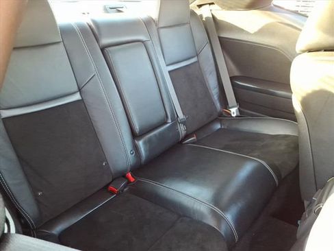 Used 2014 Dodge Challenger R/T RWD image 23