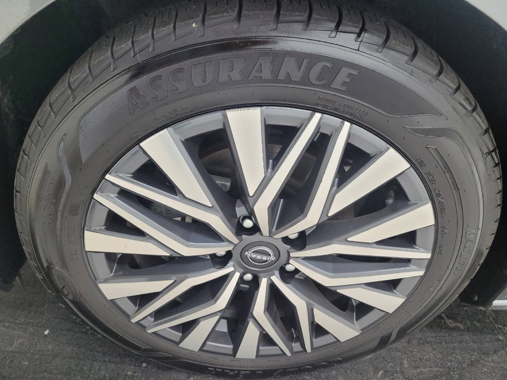 Used 2023 Nissan Altima 2.5 SV w/ SV Premium Package FWD image 31