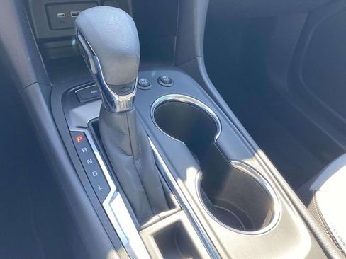 Used 2024 Chevrolet Equinox LS w/ Sport Edition AWD/4WD image 30