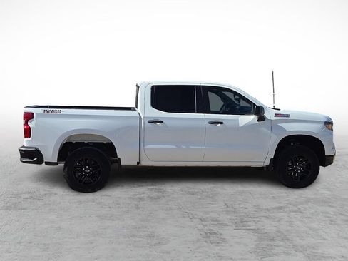 Used 2025 Chevrolet Silverado 1500 Custom Trail Boss AWD/4WD image 12