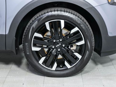 Used 2025 Kia Telluride SX FWD image 37