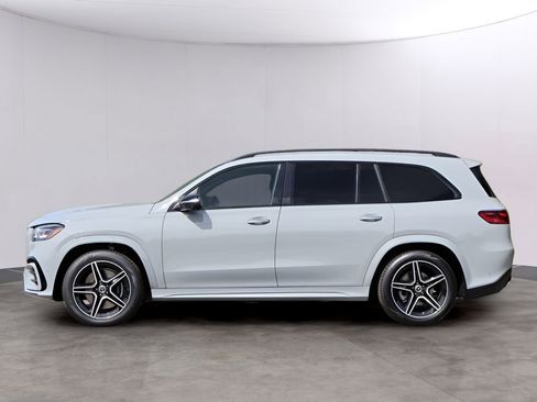 New 2026 Mercedes-Benz GLS 450 4MATIC image 4