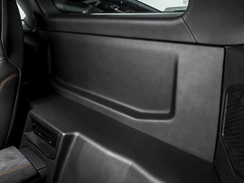 Used 2015 Lamborghini Huracan LP 610-4 image 24